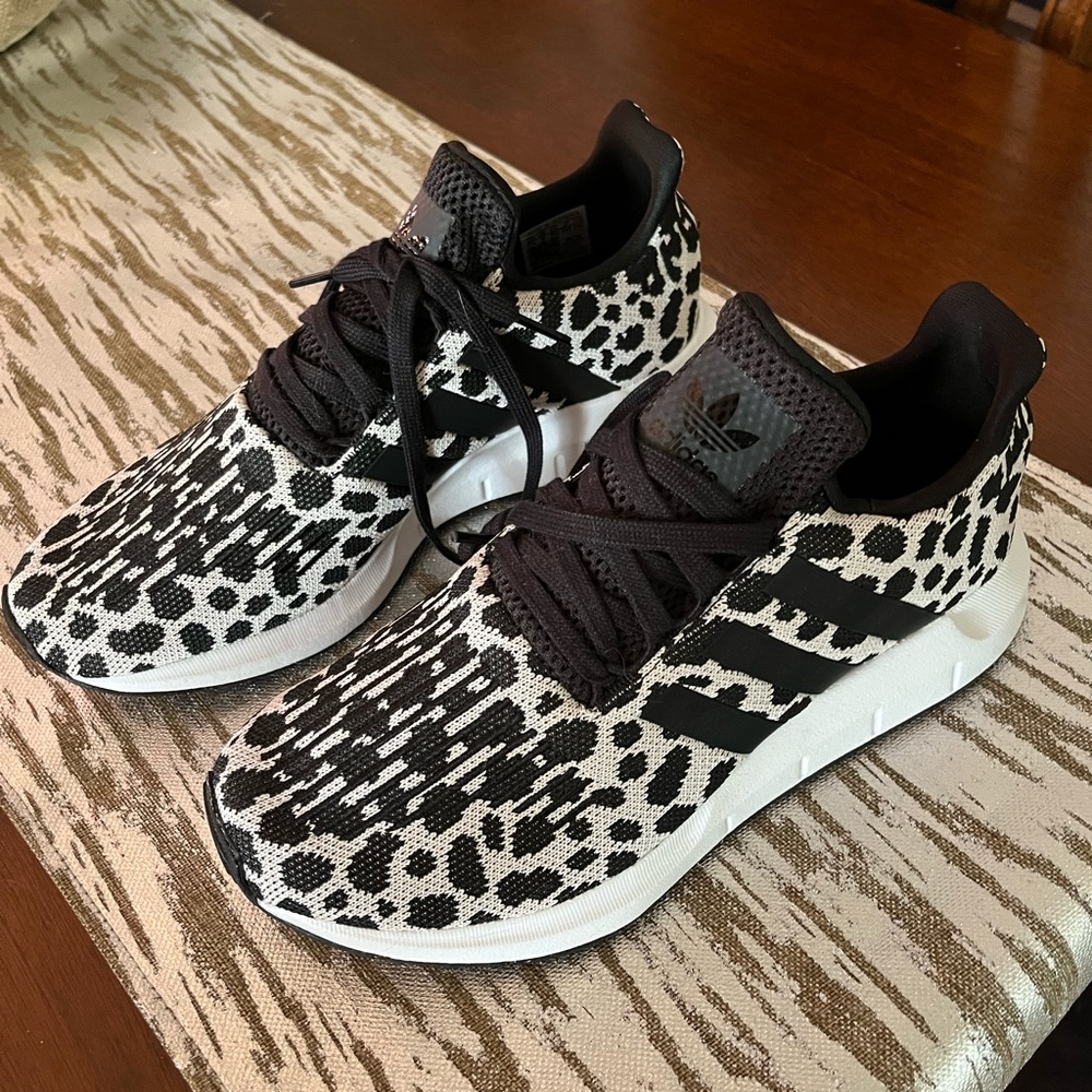 Adidas Swift Running Shoes - BRAND NEW!! - 7.5